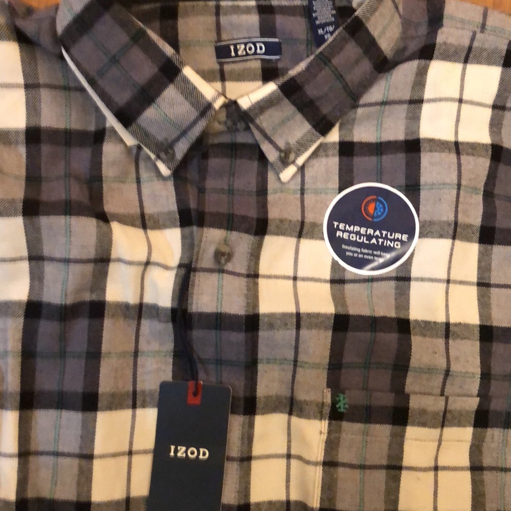 NWT-IZOD MEN TEMPATURE REGULATING MENS XL BUTTON UP